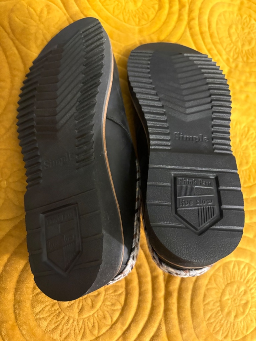 Simple Mule Shoes - Picture 10 of 10